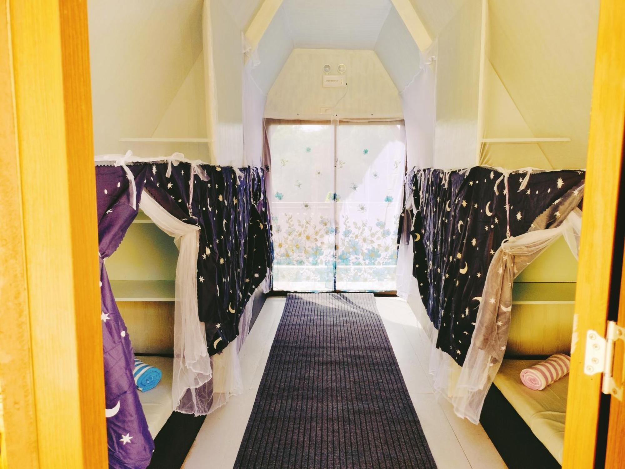 Riu Del Mar Hostel Dauis Ngoại thất bức ảnh