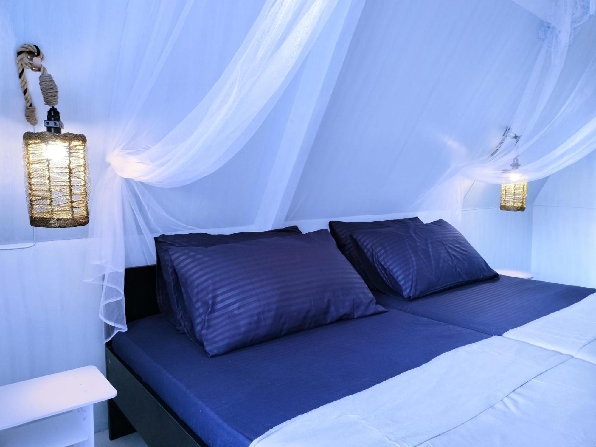 Riu Del Mar Hostel Dauis Ngoại thất bức ảnh