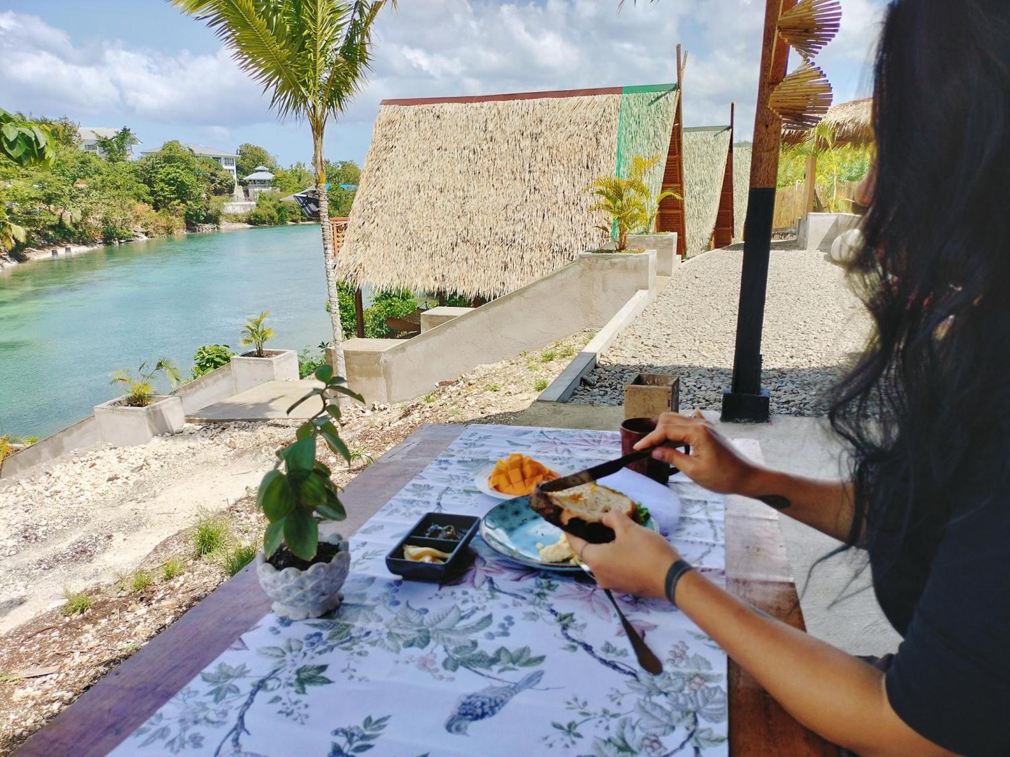 Riu Del Mar Hostel Dauis Ngoại thất bức ảnh