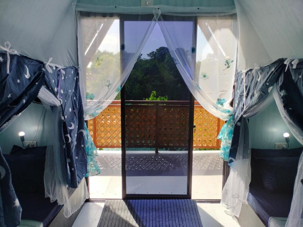 Riu Del Mar Hostel Dauis Ngoại thất bức ảnh